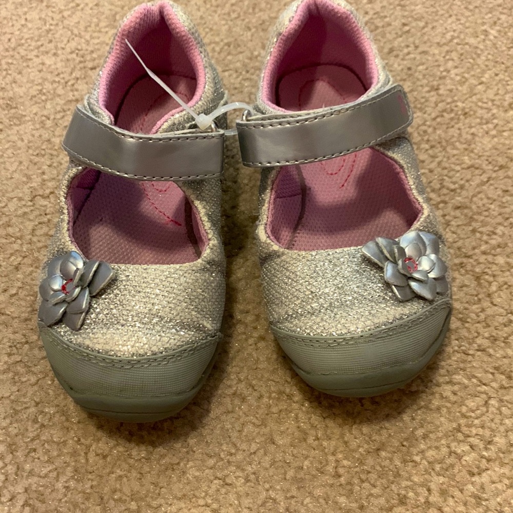 Stride rite size 9